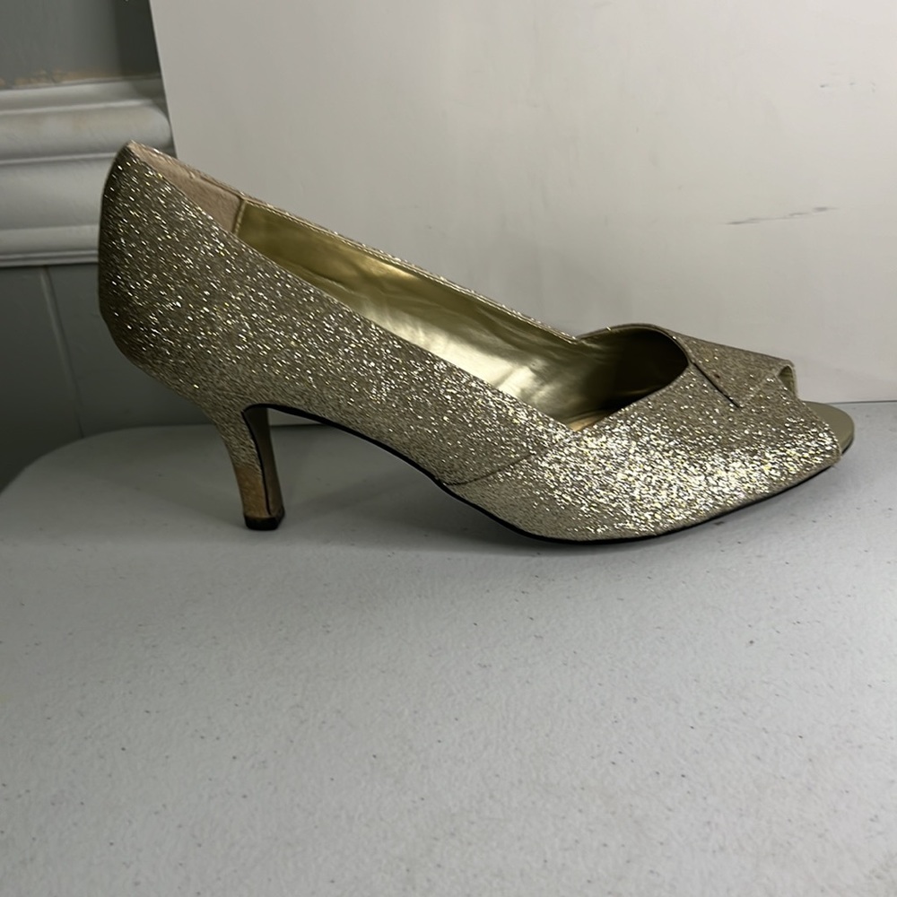 Gold Sparkle Peep Toe heels pumps for women Easy Street 12M - Picture 11 of 11